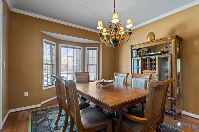 11007 Wooferton Ct, Midlothian, VA 23112