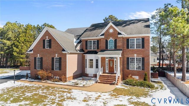 11007 Wooferton Ct, Midlothian, VA 23112