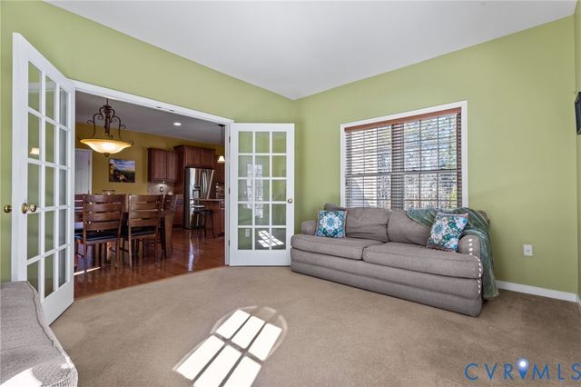 11007 Wooferton Ct, Midlothian, VA 23112