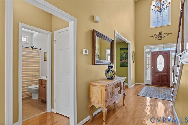 11007 Wooferton Ct, Midlothian, VA 23112