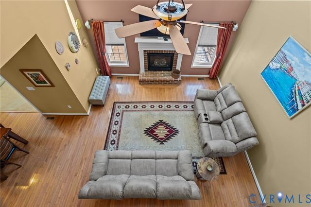 11007 Wooferton Ct, Midlothian, VA 23112