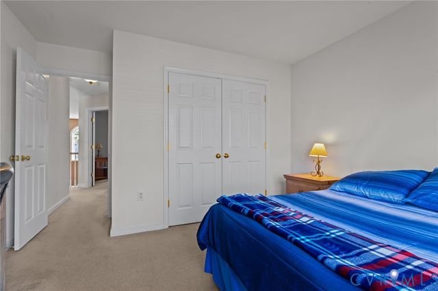 11007 Wooferton Ct, Midlothian, VA 23112