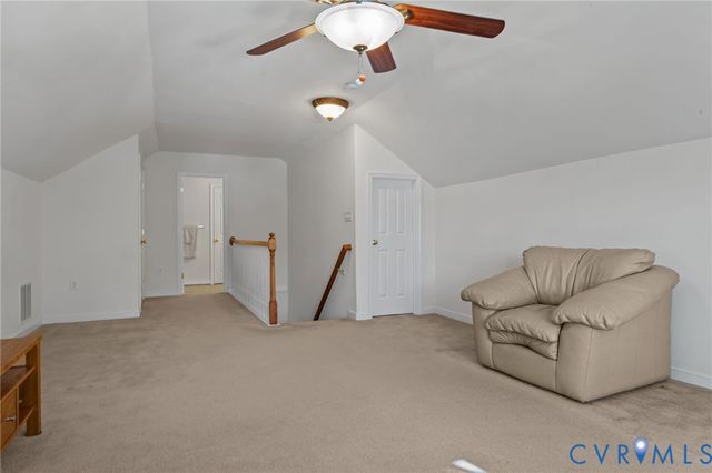 11007 Wooferton Ct, Midlothian, VA 23112