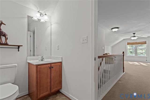 11007 Wooferton Ct, Midlothian, VA 23112