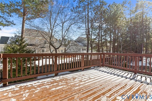 11007 Wooferton Ct, Midlothian, VA 23112