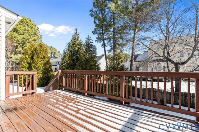 11007 Wooferton Ct, Midlothian, VA 23112