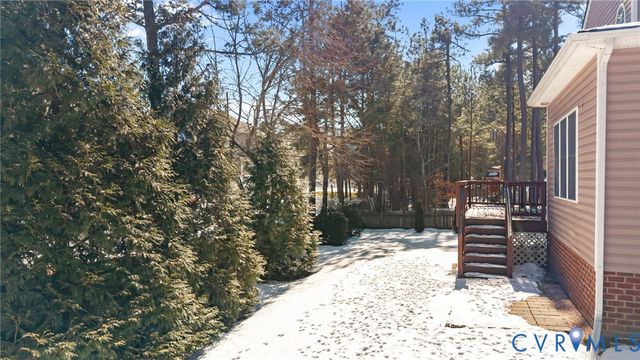 11007 Wooferton Ct, Midlothian, VA 23112