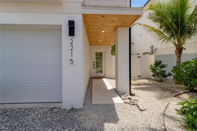2215 AVENUE C, Bradenton Beach, FL 34217