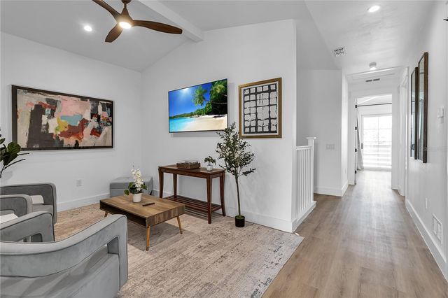 2215 AVENUE C, Bradenton Beach, FL 34217