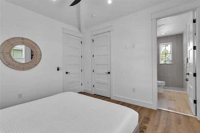2215 AVENUE C, Bradenton Beach, FL 34217