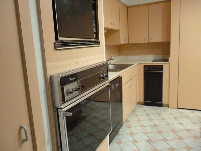 11003 Colebrook Drive, Houston, TX 77072