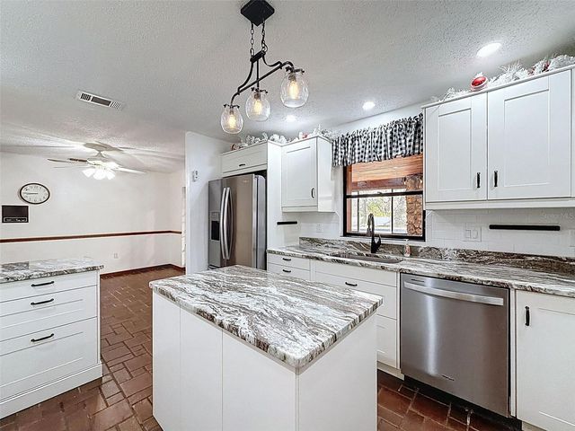 6529 HEREFORD DRIVE, Lakeland, FL 33810