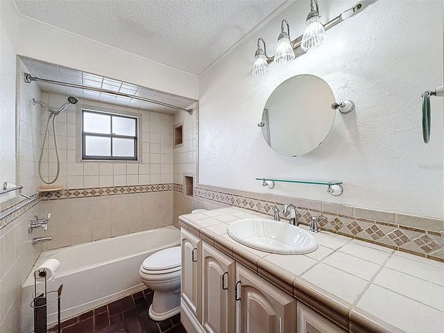 6529 HEREFORD DRIVE, Lakeland, FL 33810