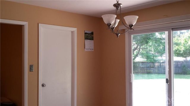 1 Tripplet Road, Franklin, NJ 08873