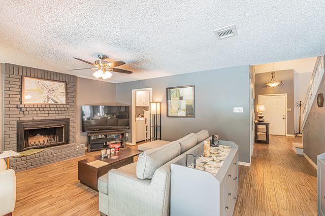 2110 Cold Springs Drive, Arlington, TX 76017