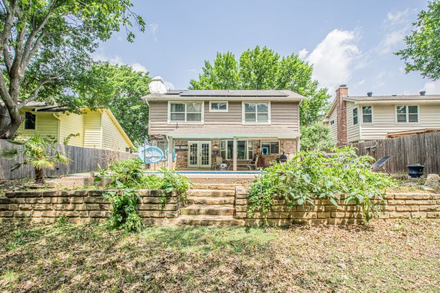 2110 Cold Springs Drive, Arlington, TX 76017