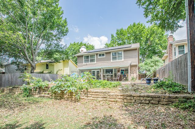 2110 Cold Springs Drive, Arlington, TX 76017