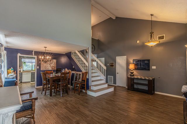 2110 Cold Springs Drive, Arlington, TX 76017