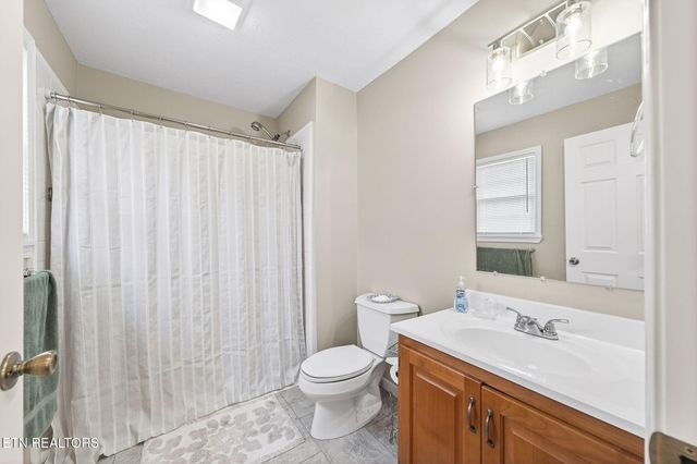 150 Dillon St, Crossville, TN 38555