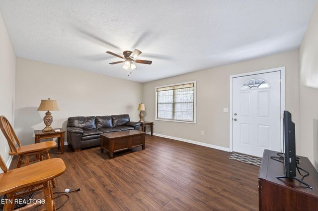 150 Dillon St, Crossville, TN 38555