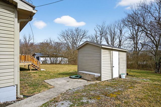 150 Dillon St, Crossville, TN 38555