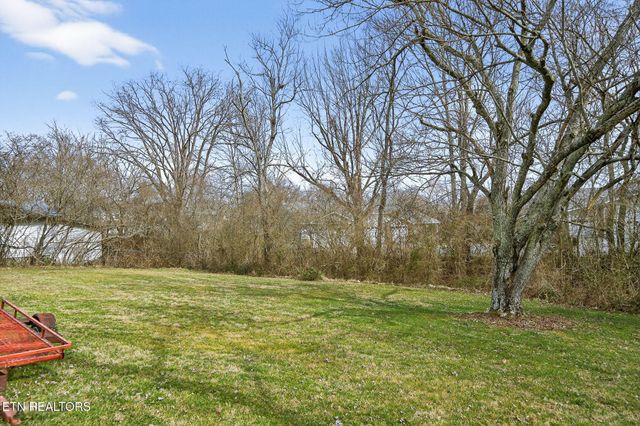 150 Dillon St, Crossville, TN 38555