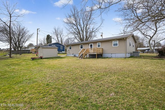 150 Dillon St, Crossville, TN 38555