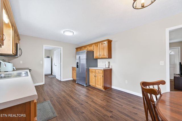 150 Dillon St, Crossville, TN 38555