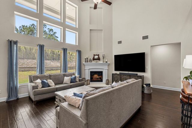 235 Senna DR, Dripping Springs, TX 78620