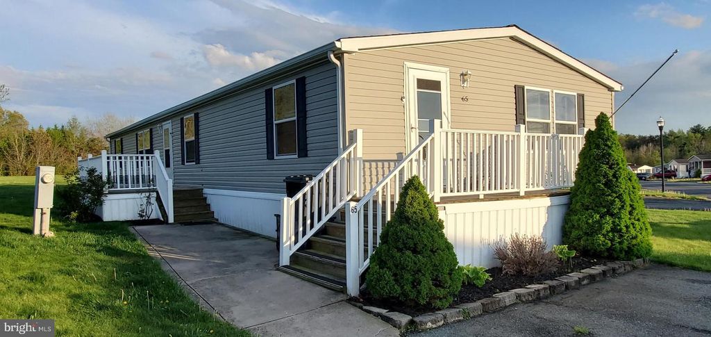 65 QUEEN ELEANOR DR, Elkton, MD 21921