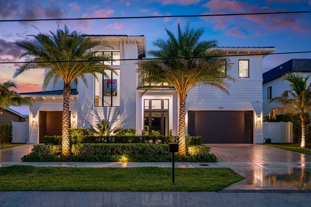 2420 NE 48th Street, Lighthouse Point, FL 33064