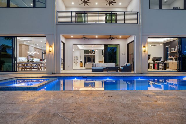 2420 NE 48th Street, Lighthouse Point, FL 33064
