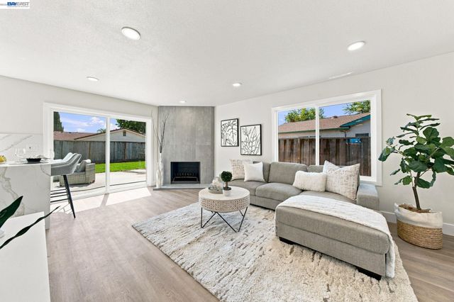 4408 Drywood ct, Union City, CA 94587