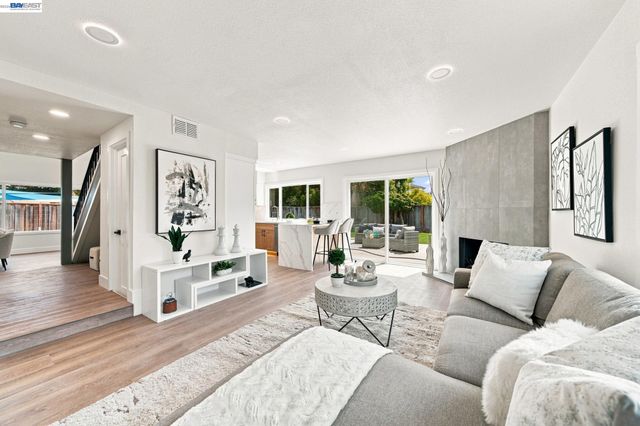 4408 Drywood ct, Union City, CA 94587