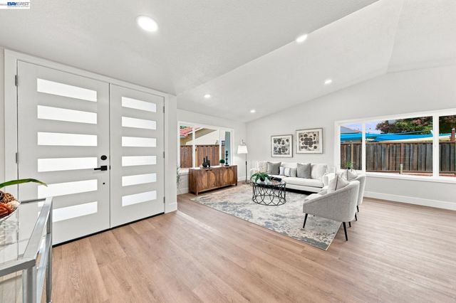 4408 Drywood ct, Union City, CA 94587