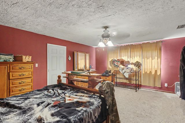 4508 Hickory Street, Pascagoula, MS 39567