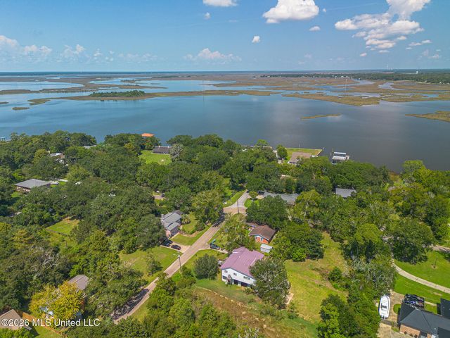 4508 Hickory Street, Pascagoula, MS 39567