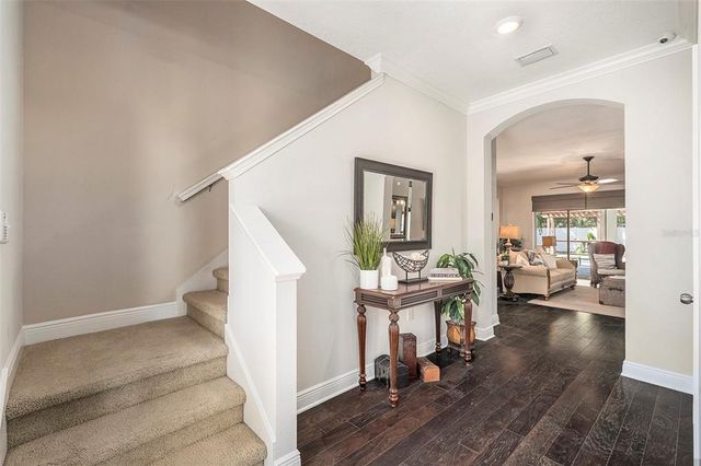 5701 S MACDILL AVENUE, Tampa, FL 33611