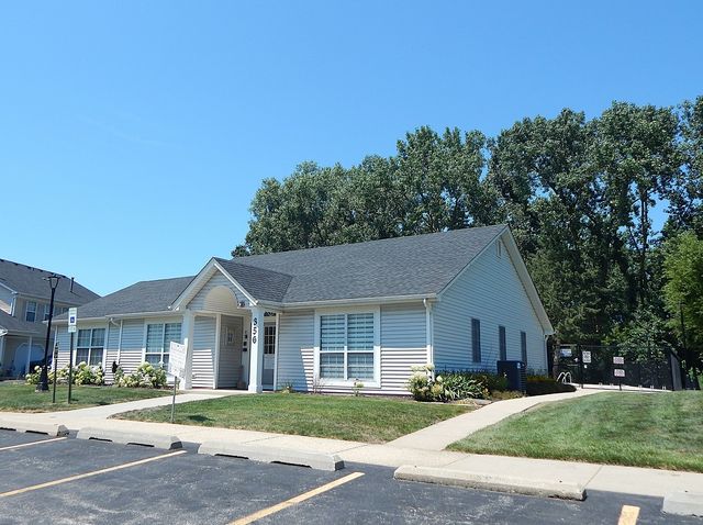 270 Butternut Lane, Streamwood, IL 60107