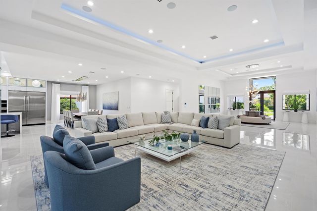 6087 Wildcat Run, West Palm Beach, FL 33412