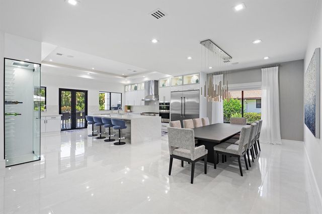 6087 Wildcat Run, West Palm Beach, FL 33412