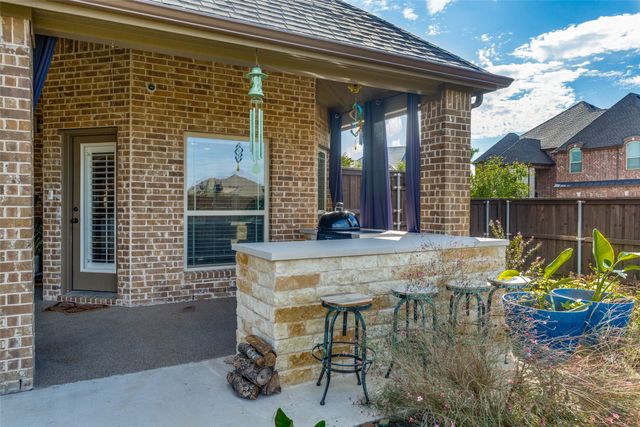 141 Kingsbury Lane, Prosper, TX 75078