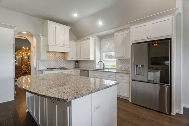 141 Kingsbury Lane, Prosper, TX 75078