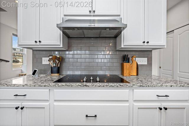 43235 Heron Drive, Novi, MI 48375