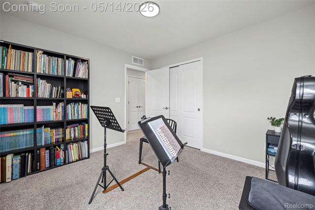 43235 Heron Drive, Novi, MI 48375