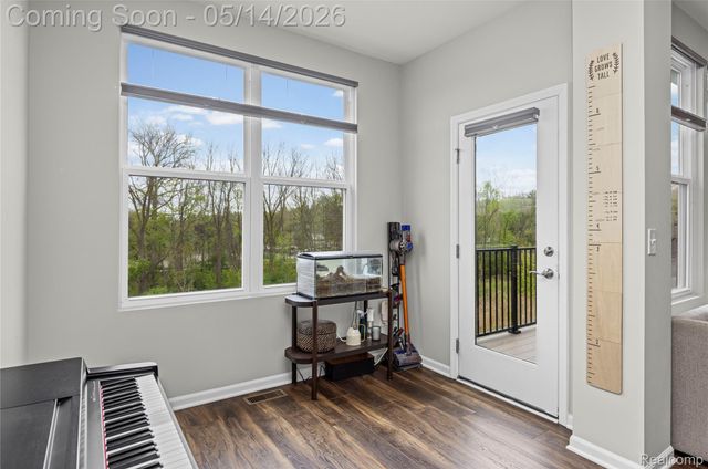 43235 Heron Drive, Novi, MI 48375