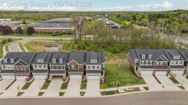 43235 Heron Drive, Novi, MI 48375