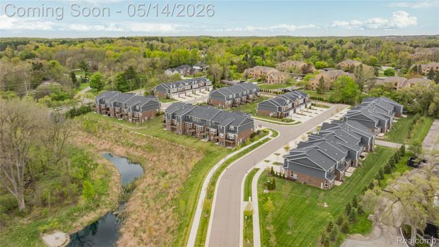 43235 Heron Drive, Novi, MI 48375