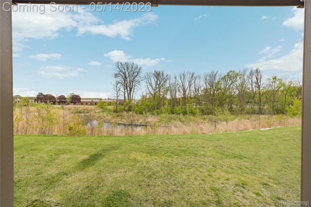 43235 Heron Drive, Novi, MI 48375