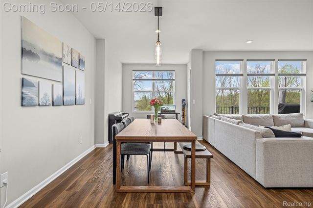 43235 Heron Drive, Novi, MI 48375